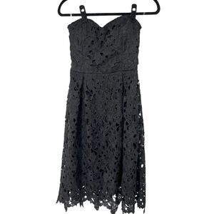 Alya Black Floral Crochet Sweetheart Neckline Sleeveless Dress